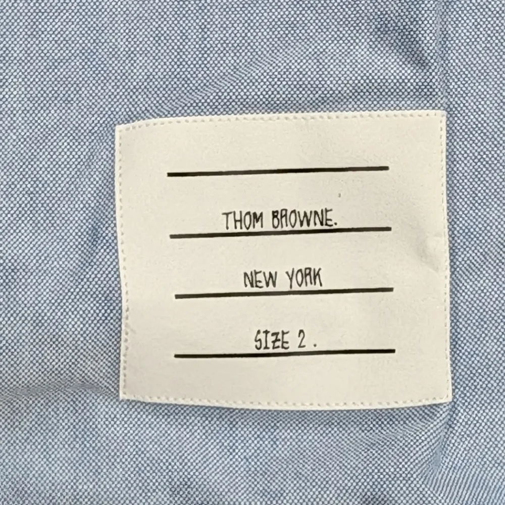 $490 Mens THOM BROWNE Classic Dress Shirt Light Blue 2 - Medium - Picture 4 of 8